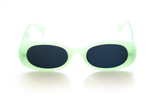 Load image into Gallery viewer, Retro Oval Sunglasses - Green
