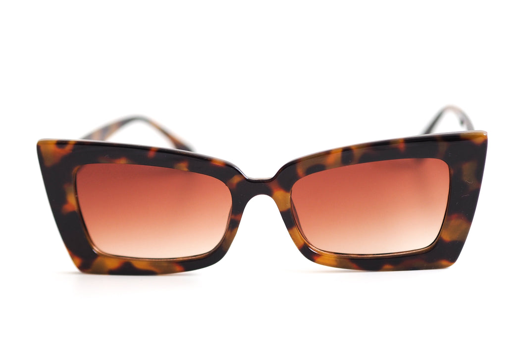 Haute Luxury Style Leopard Sunglasses Front.